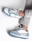 Latitude White / Blue