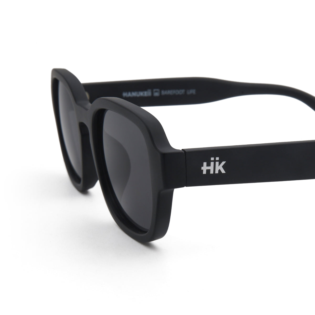 Shoreline Black / Black