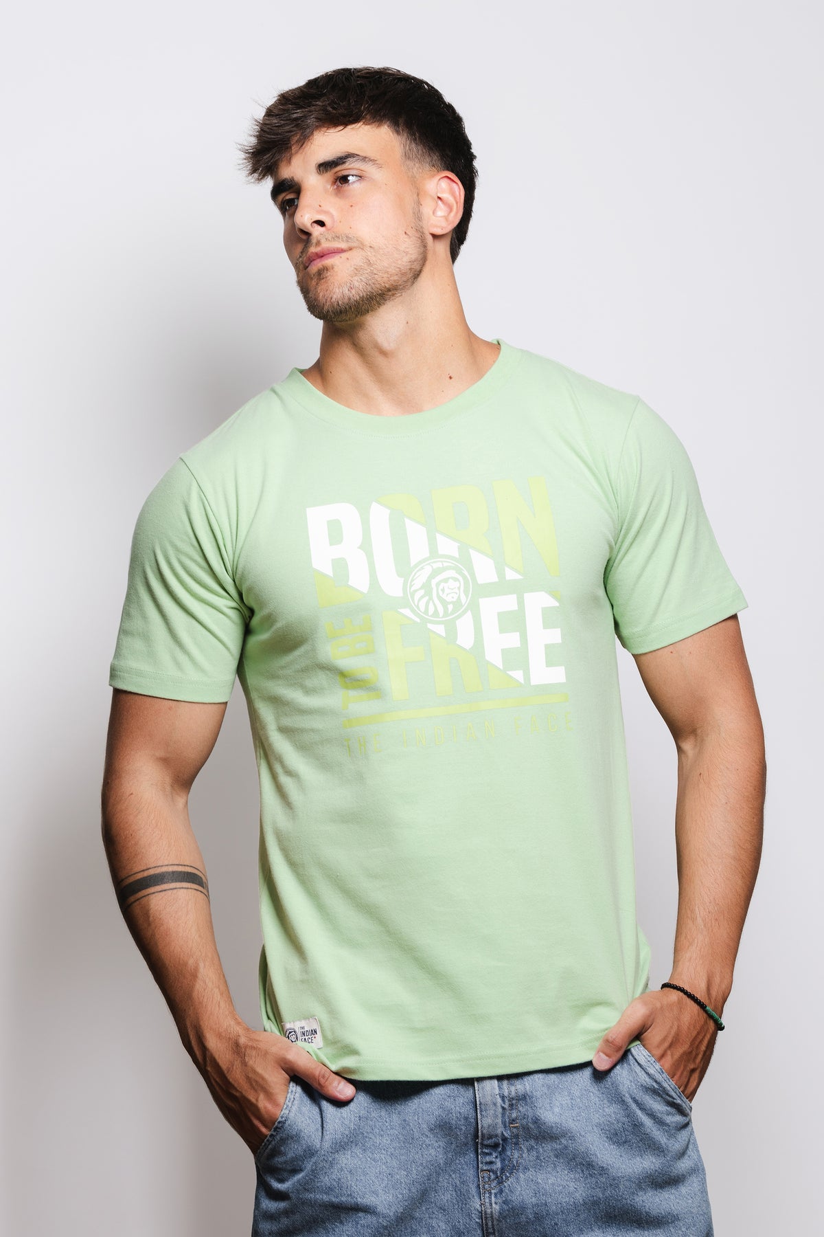 Born to be Free Vert