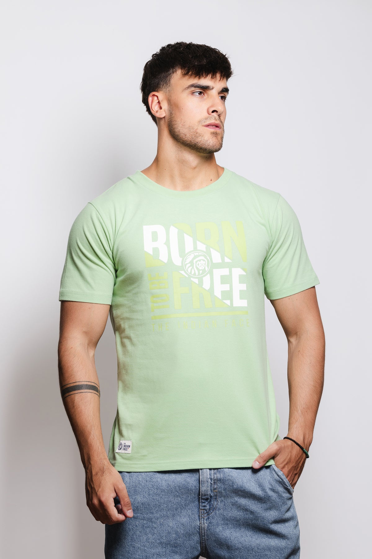 Born to be Free Vert