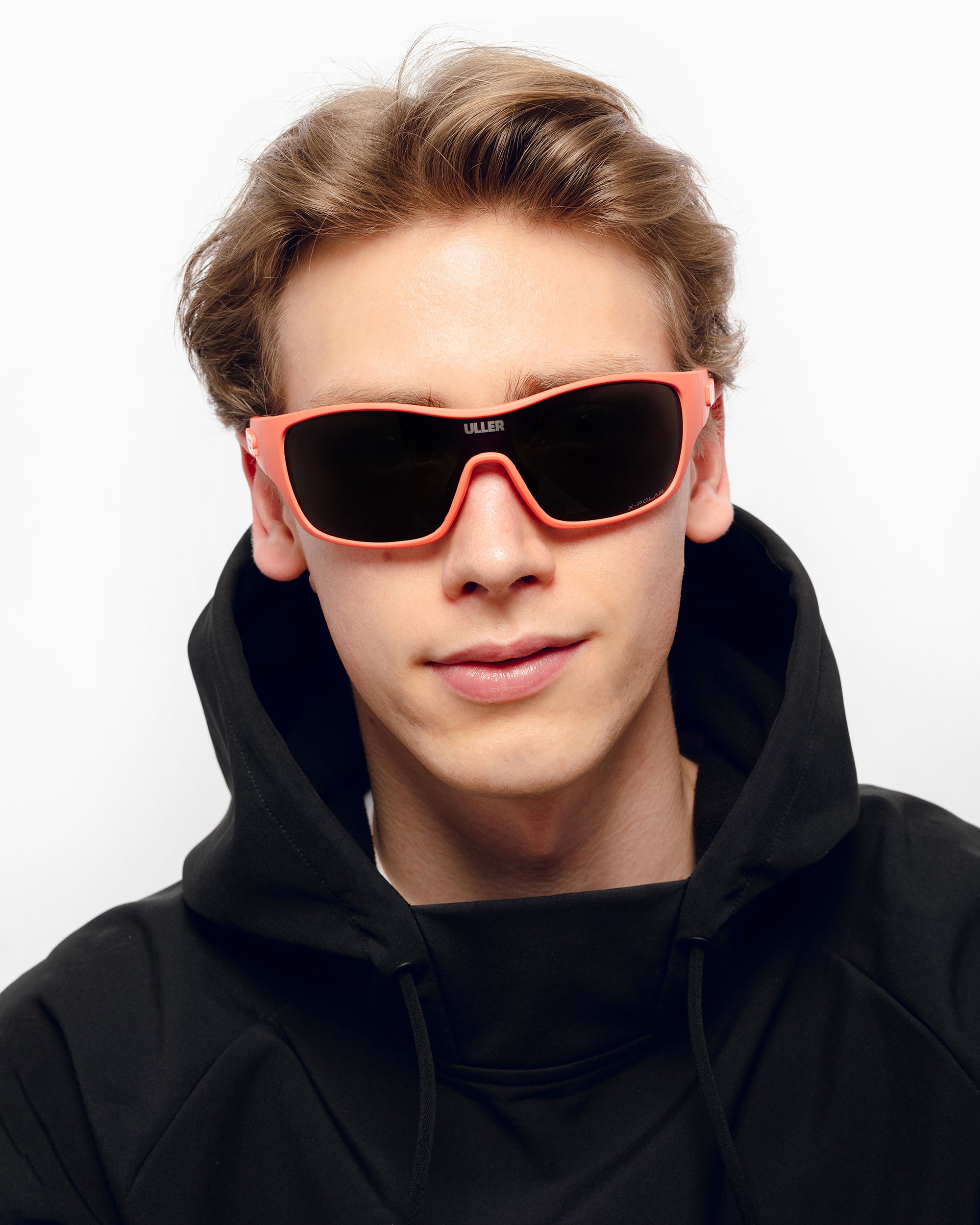 Tulivuori Ruusu / Musta